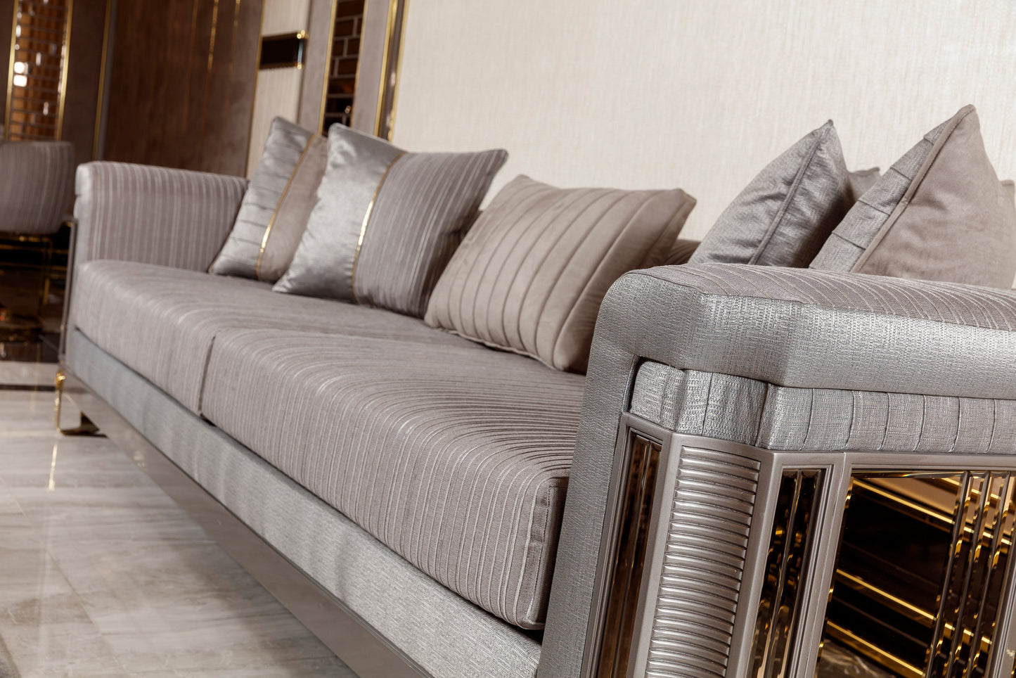 Dorellis Sofa Set