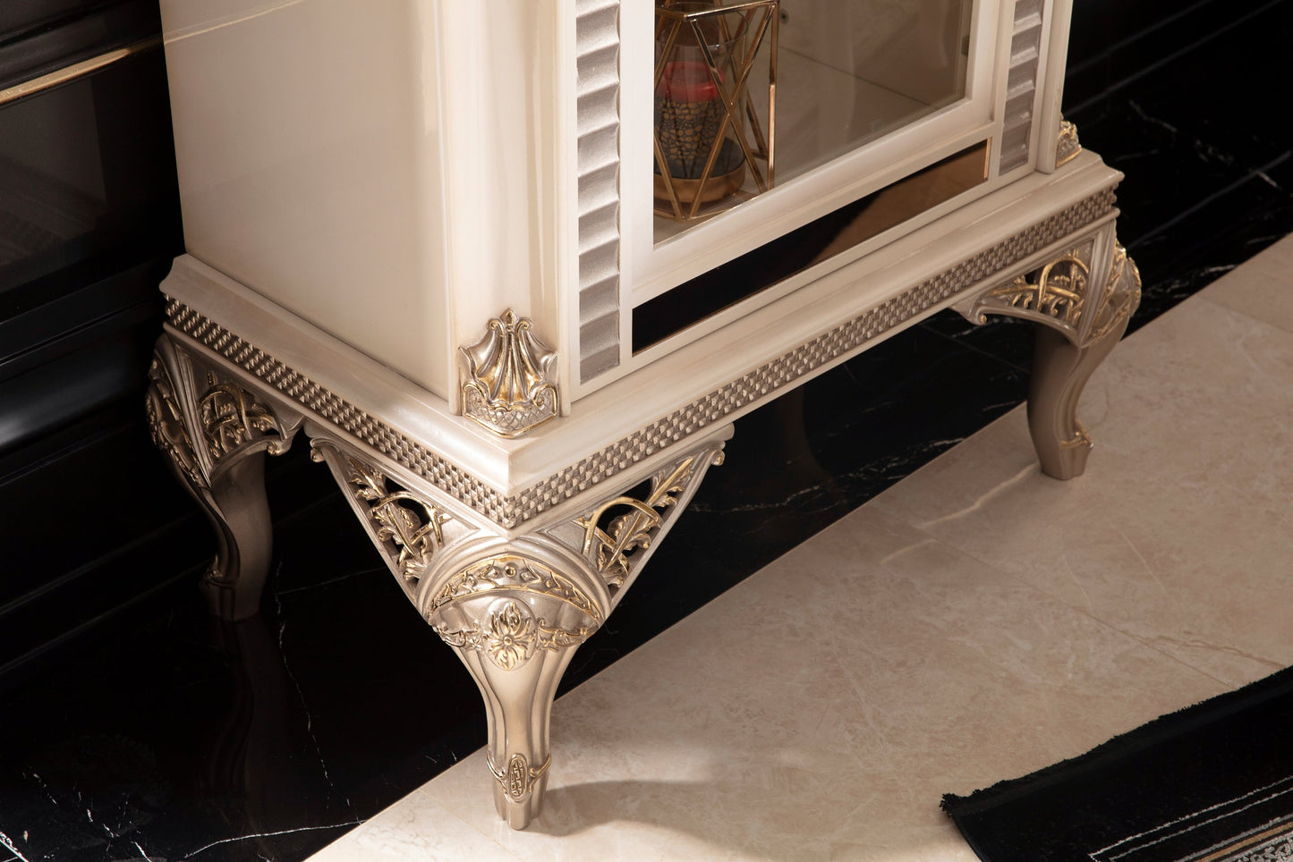 Armonia Dining Room Set