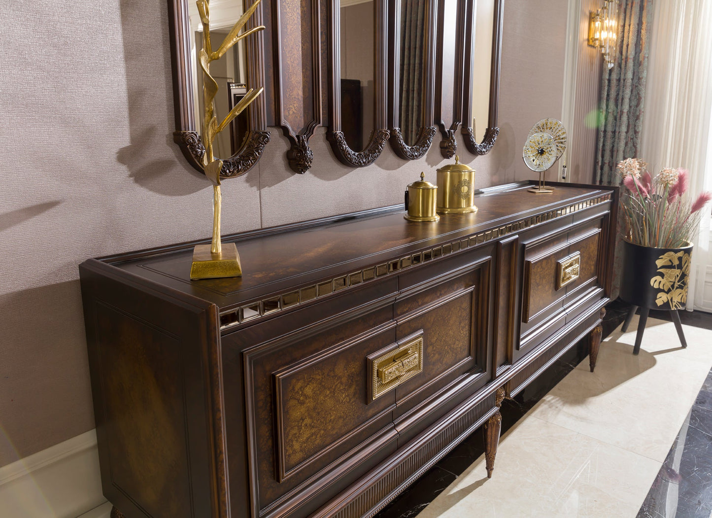 Corvella Luxury Dining Room Set