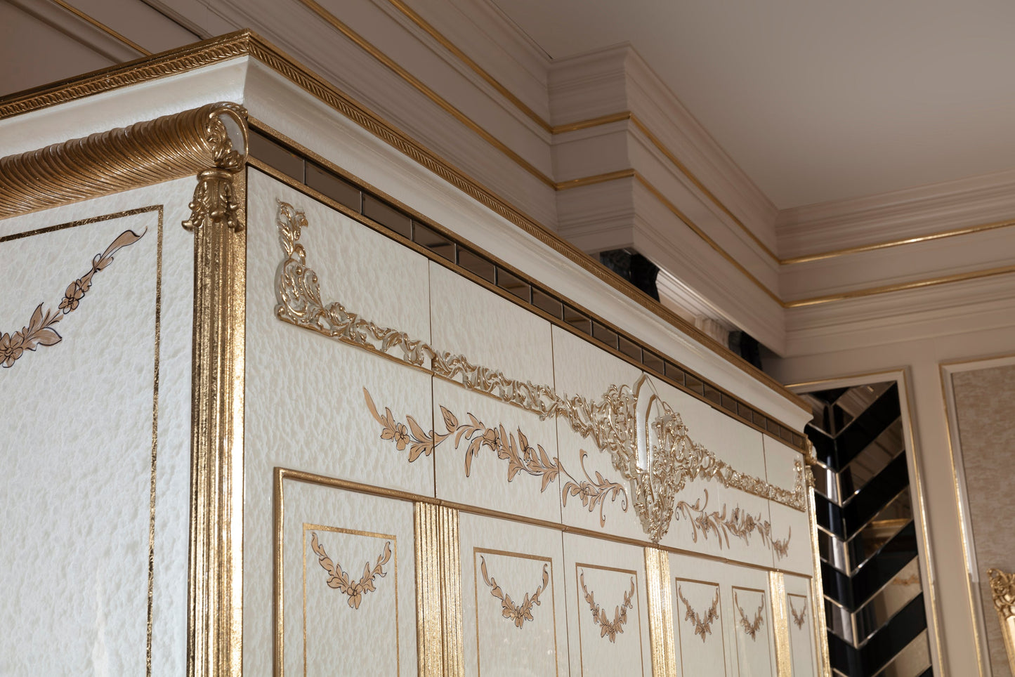 Mavessa Bedroom Set