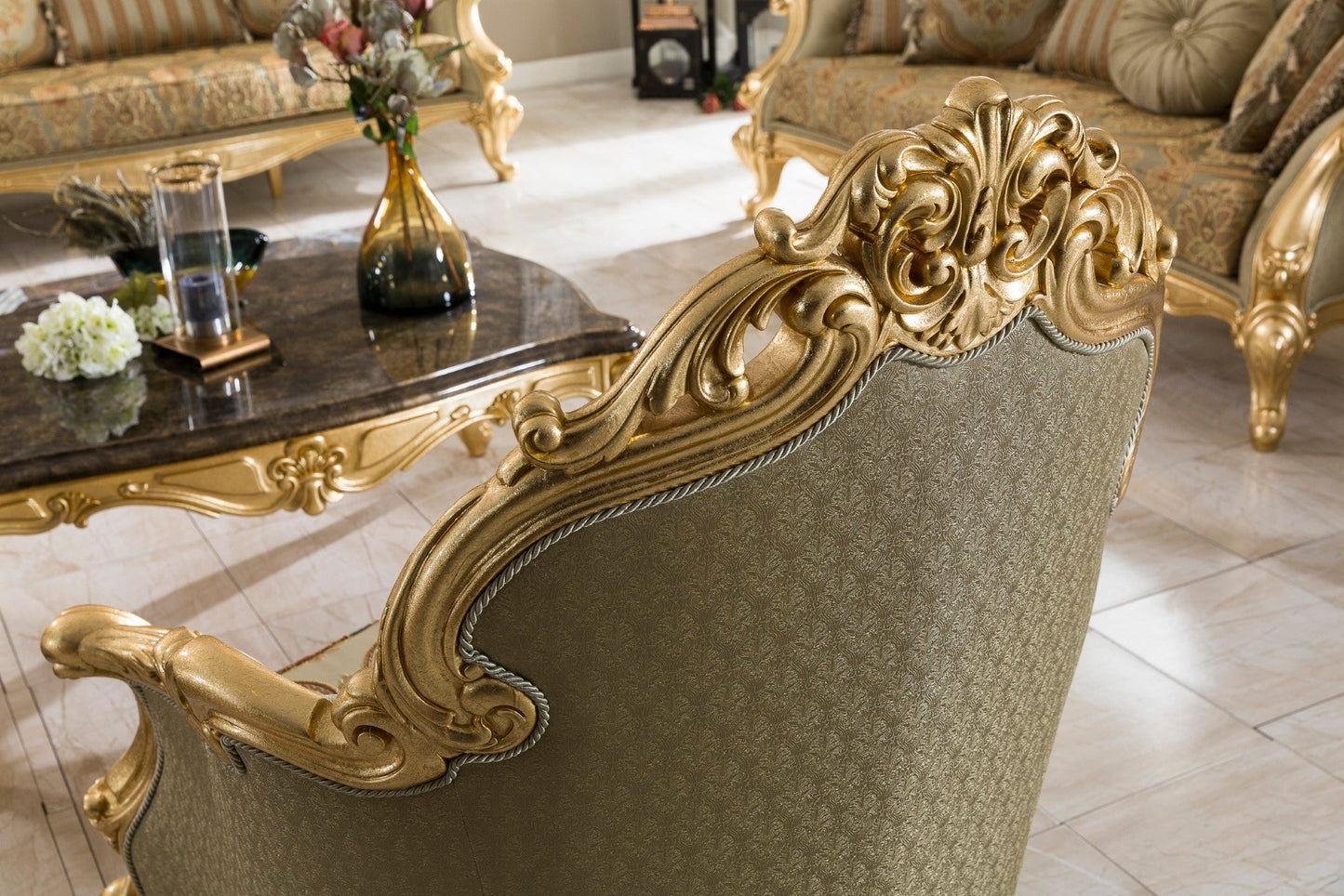 Dravena Sofa Set