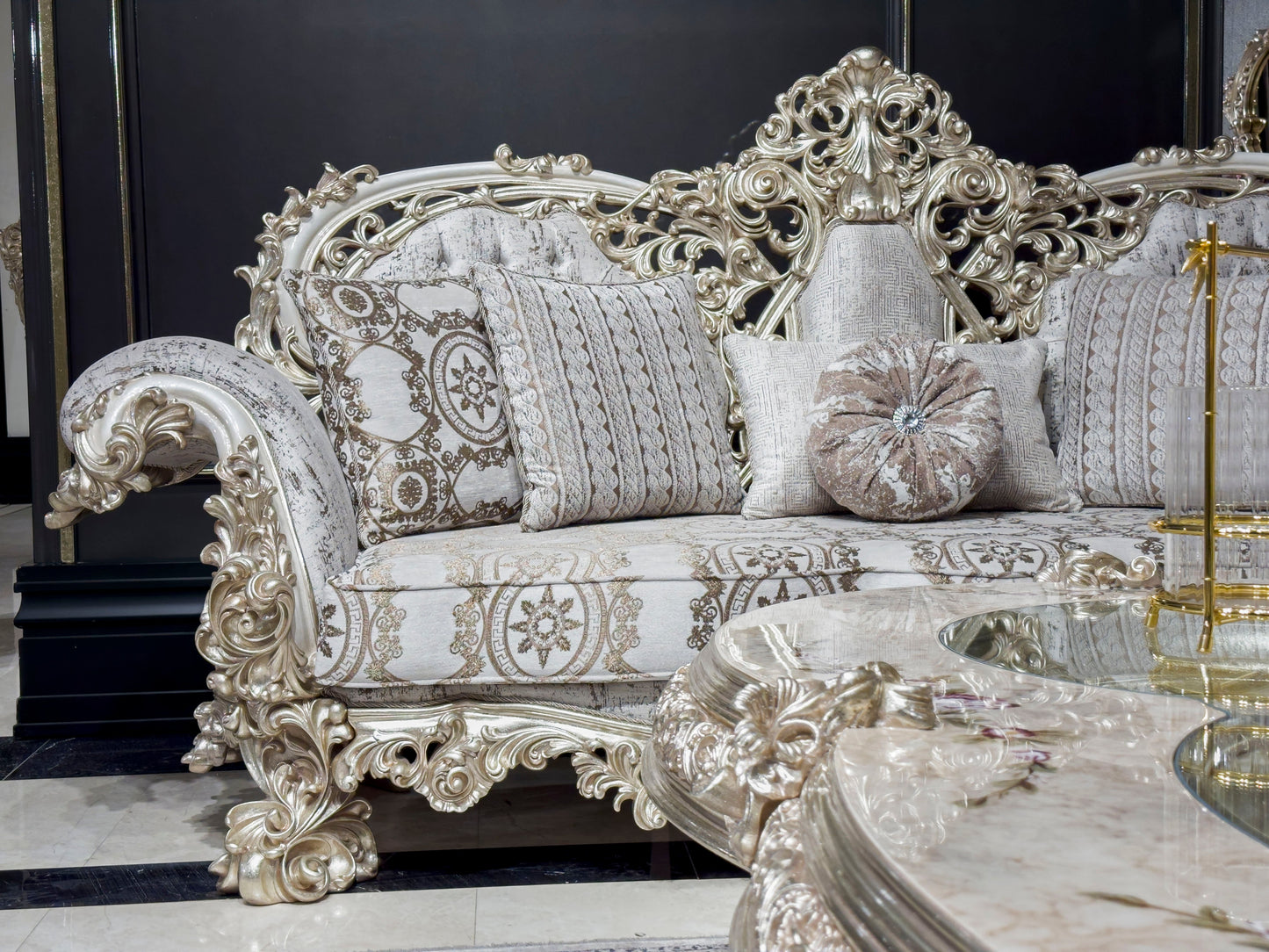 Grandeur Sofa Set