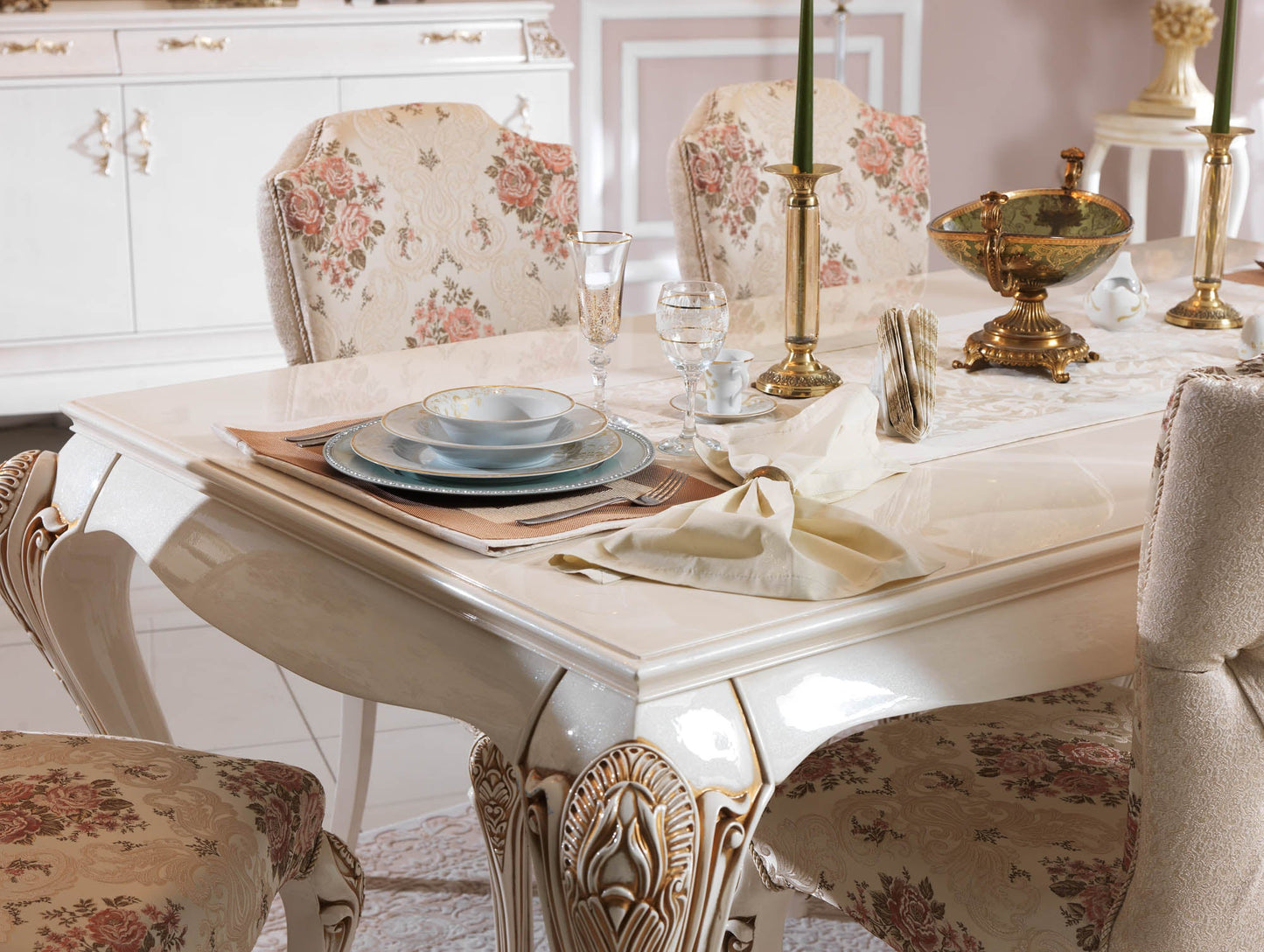 Brionel Dining Room Set