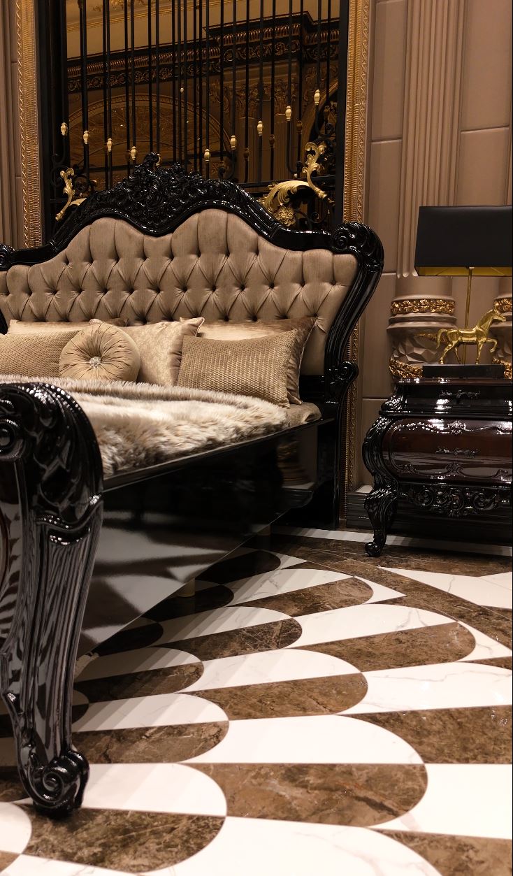 Ivaris Bedroom Set