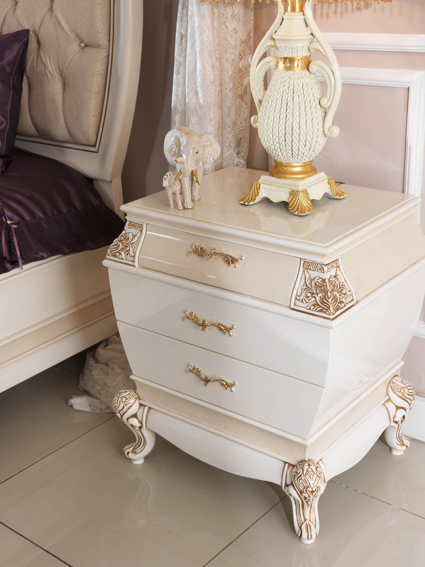 Kervona Bedroom Set