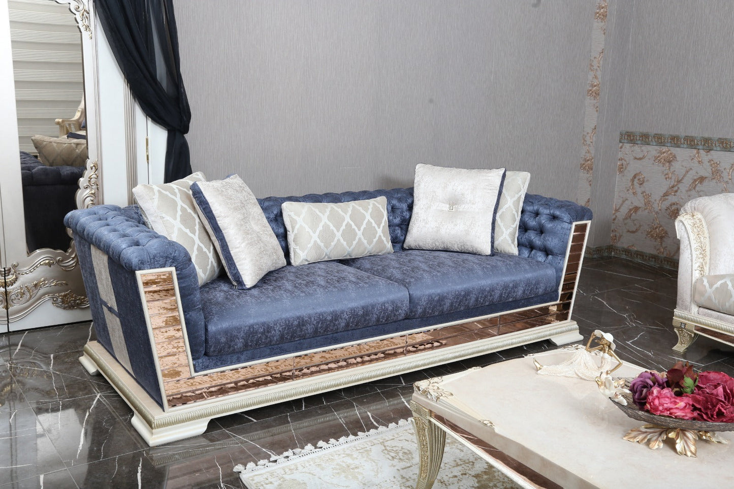 Carlis Classic Sofa Set