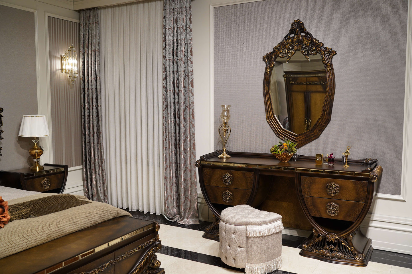 Marvion Bedroom Set