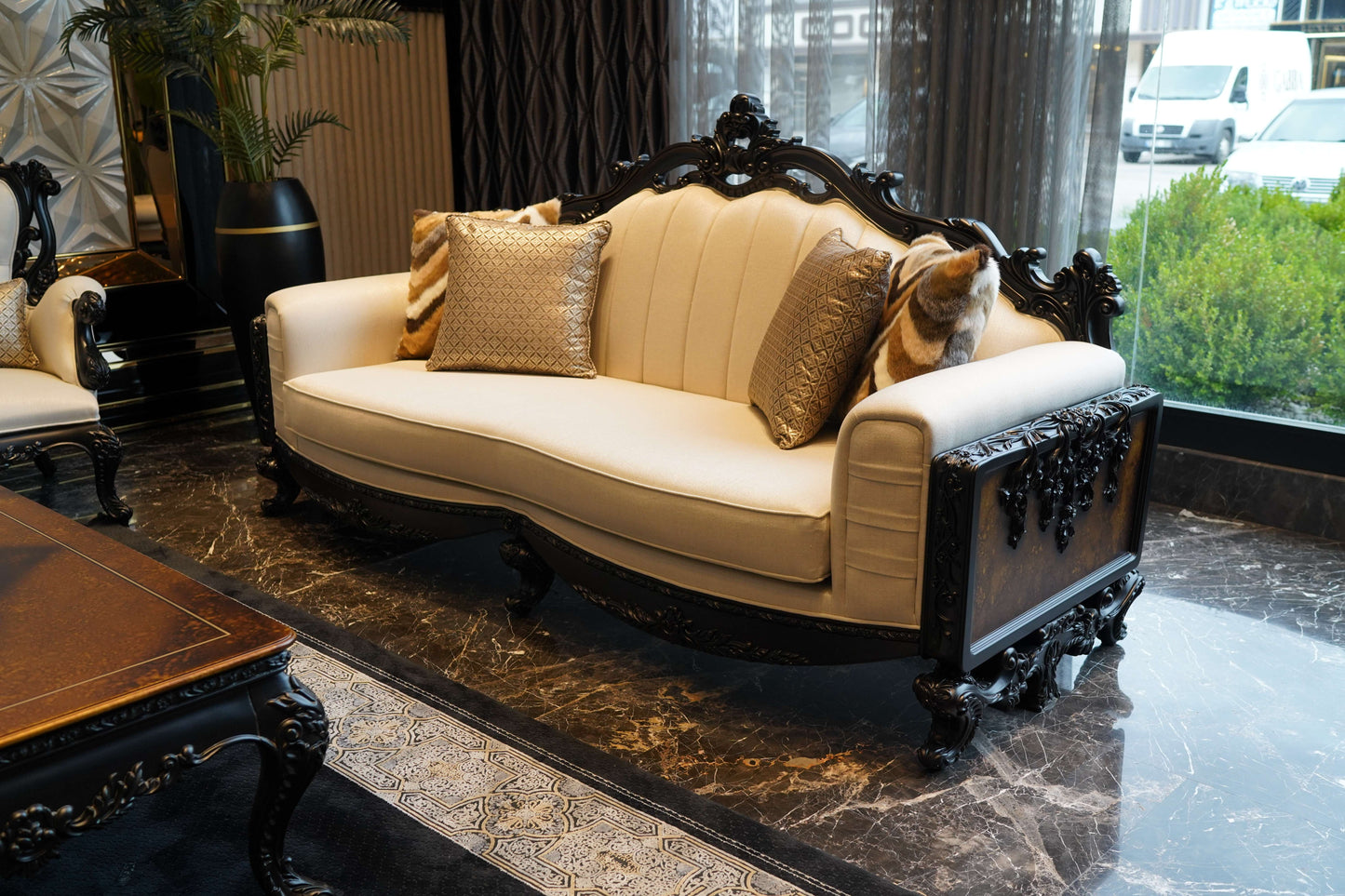 Dervessa Sofa Set