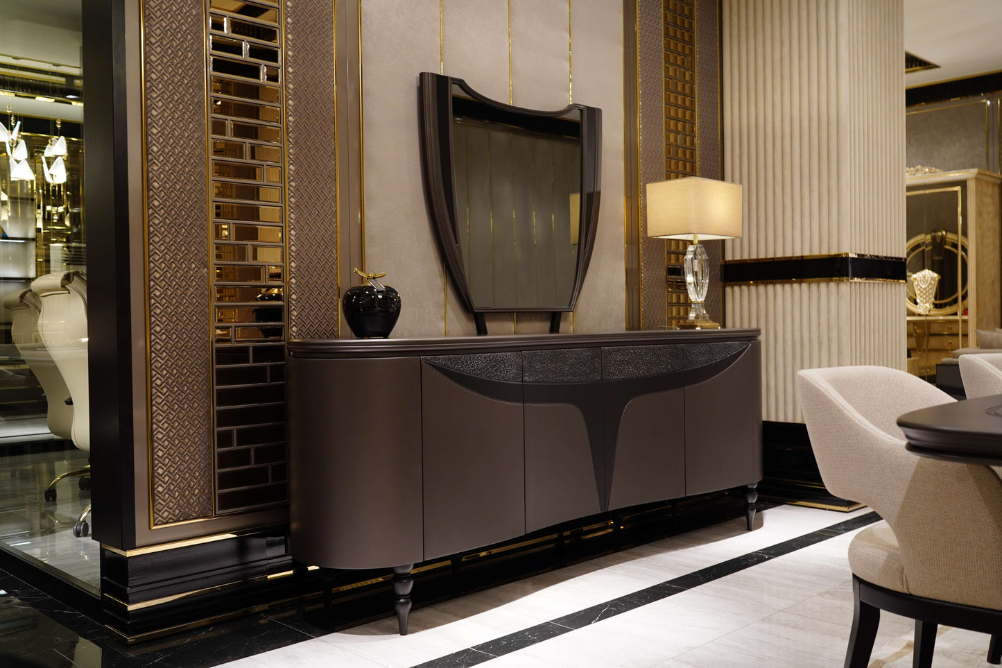 Modera Dining Room Set