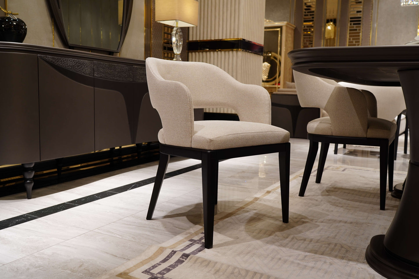 Modera Dining Room Set