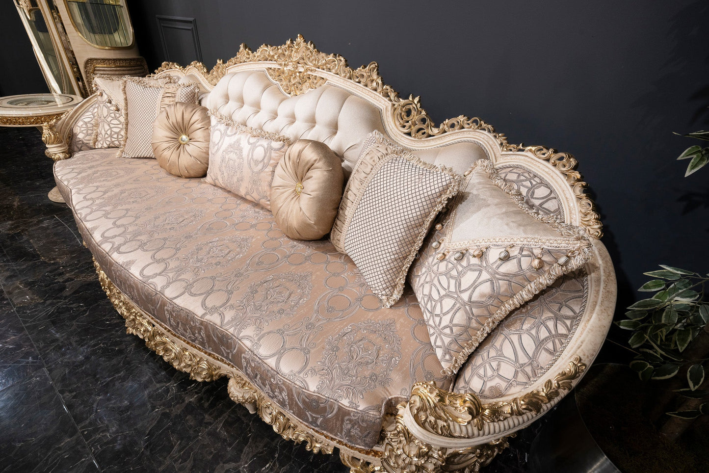 Iverra Sofa Set