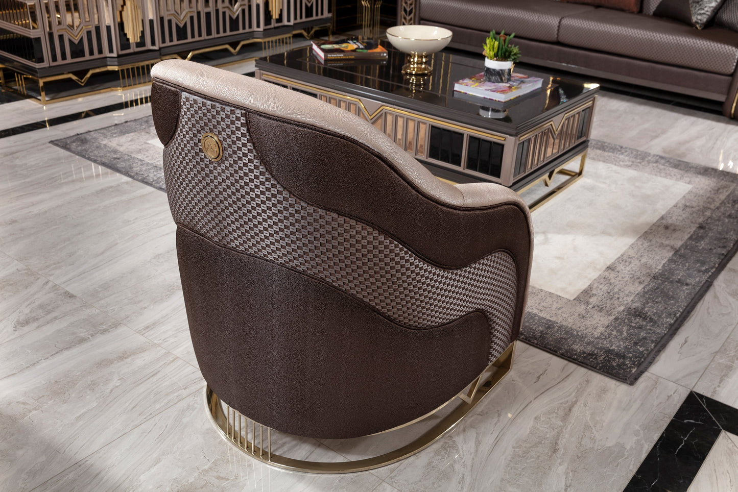 Avelora Sofa Set