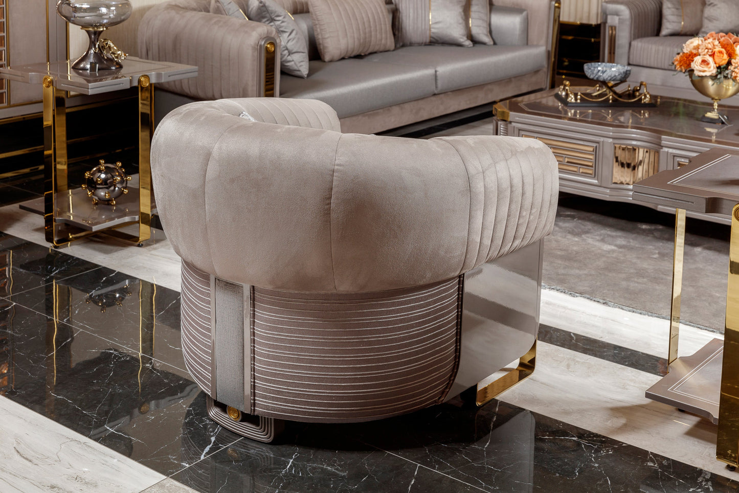 Dorellis Sofa Set