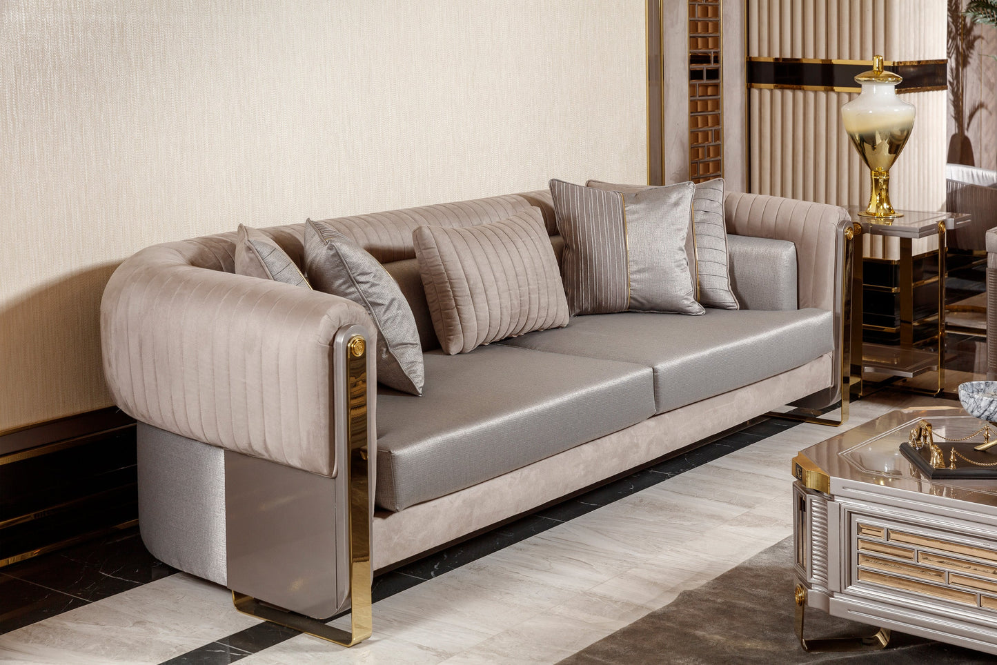 Dorellis Sofa Set