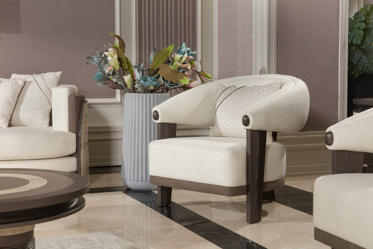 Delvion Sofa Set