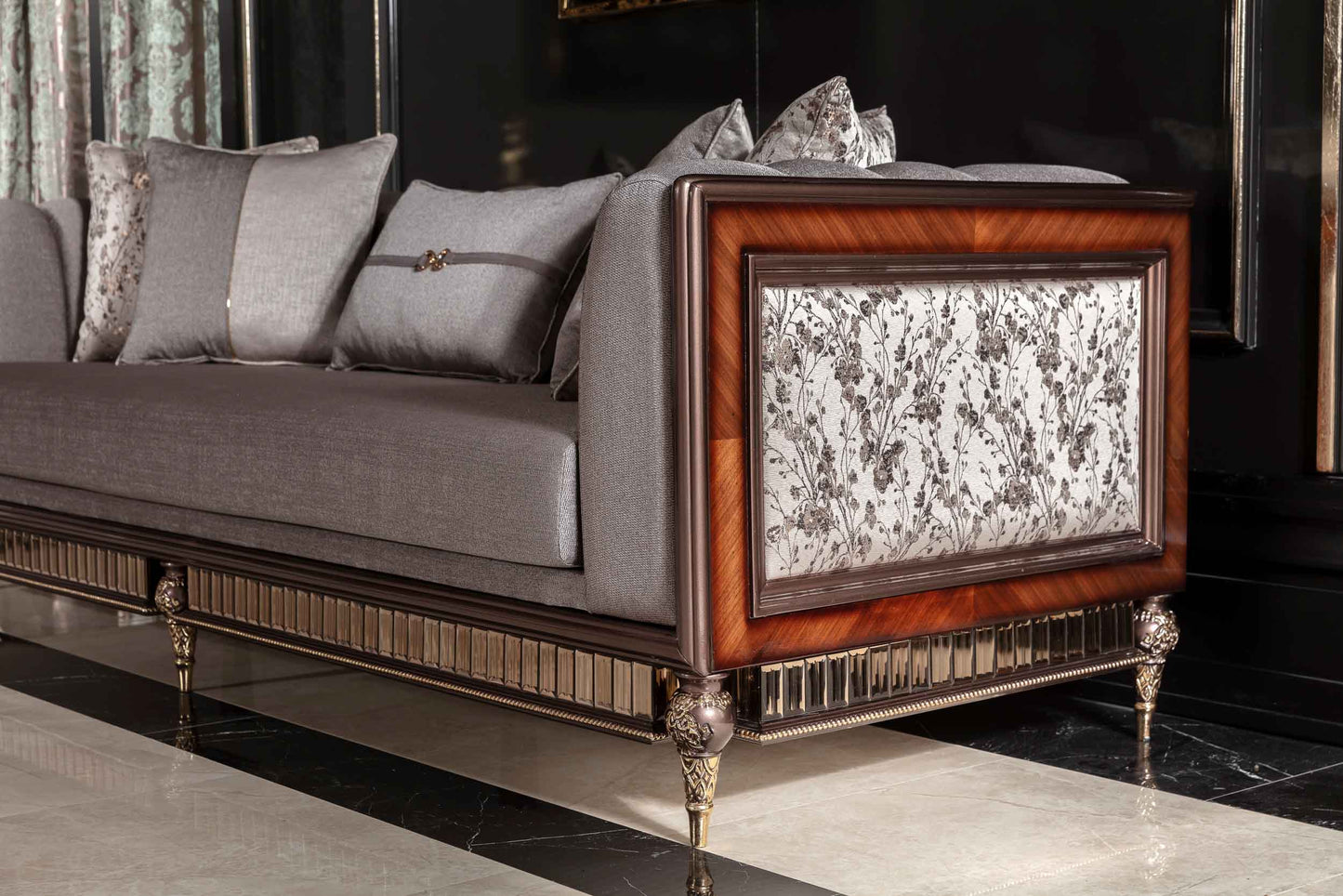 Arlisse Sofa Set