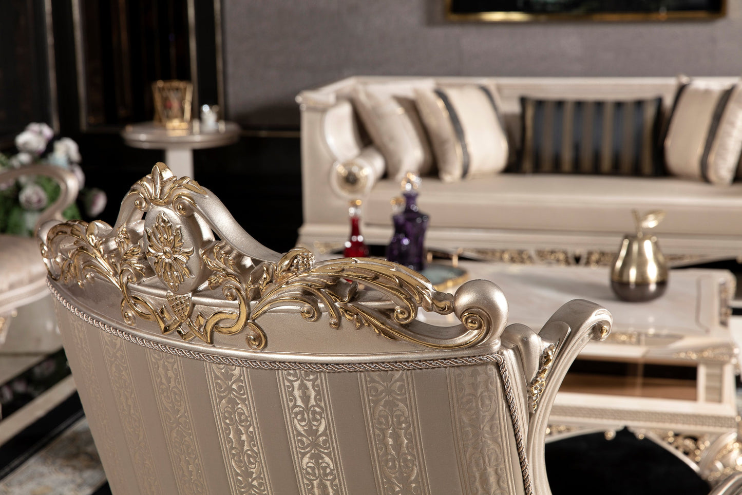 Elegant Sofa Set