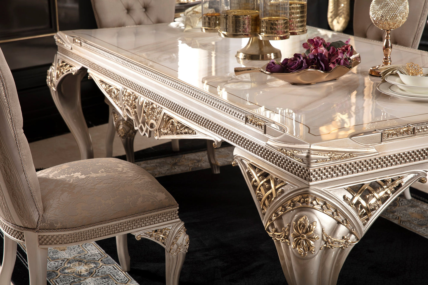 Armonia Dining Room Set