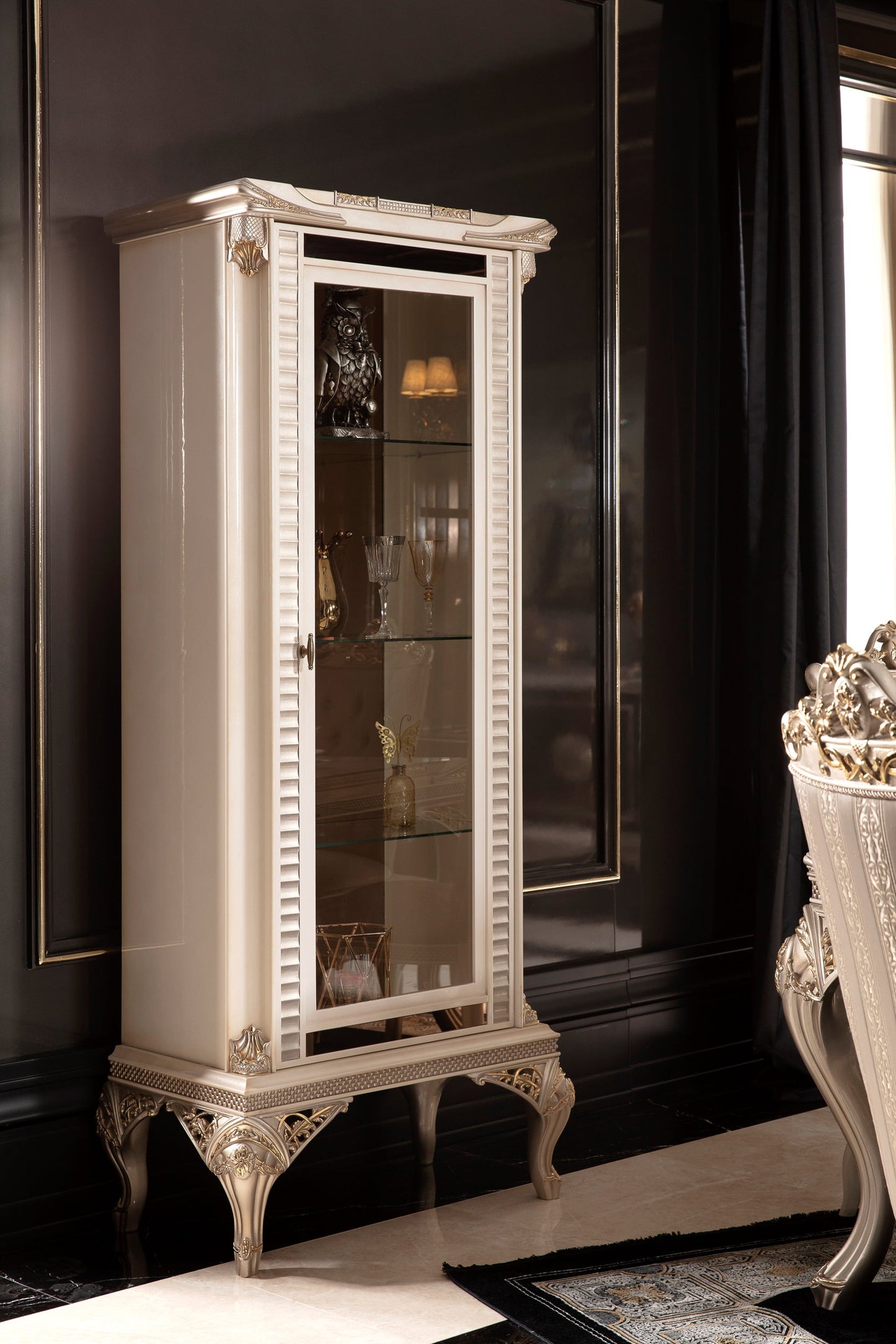 Armonia Dining Room Set