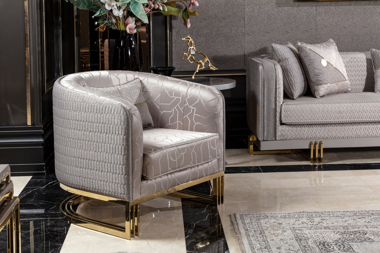 Elvora Sofa Set