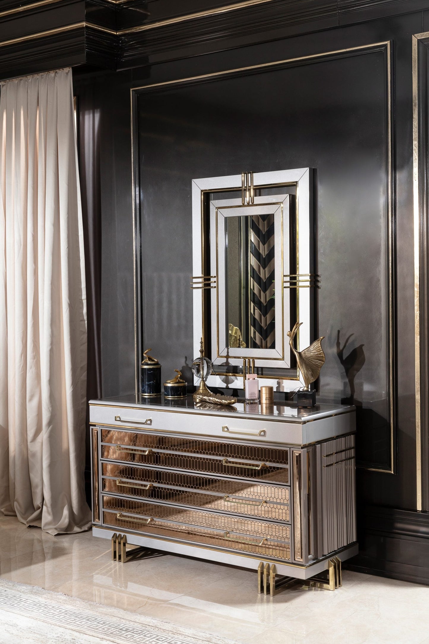 Lervina  Bedroom Set