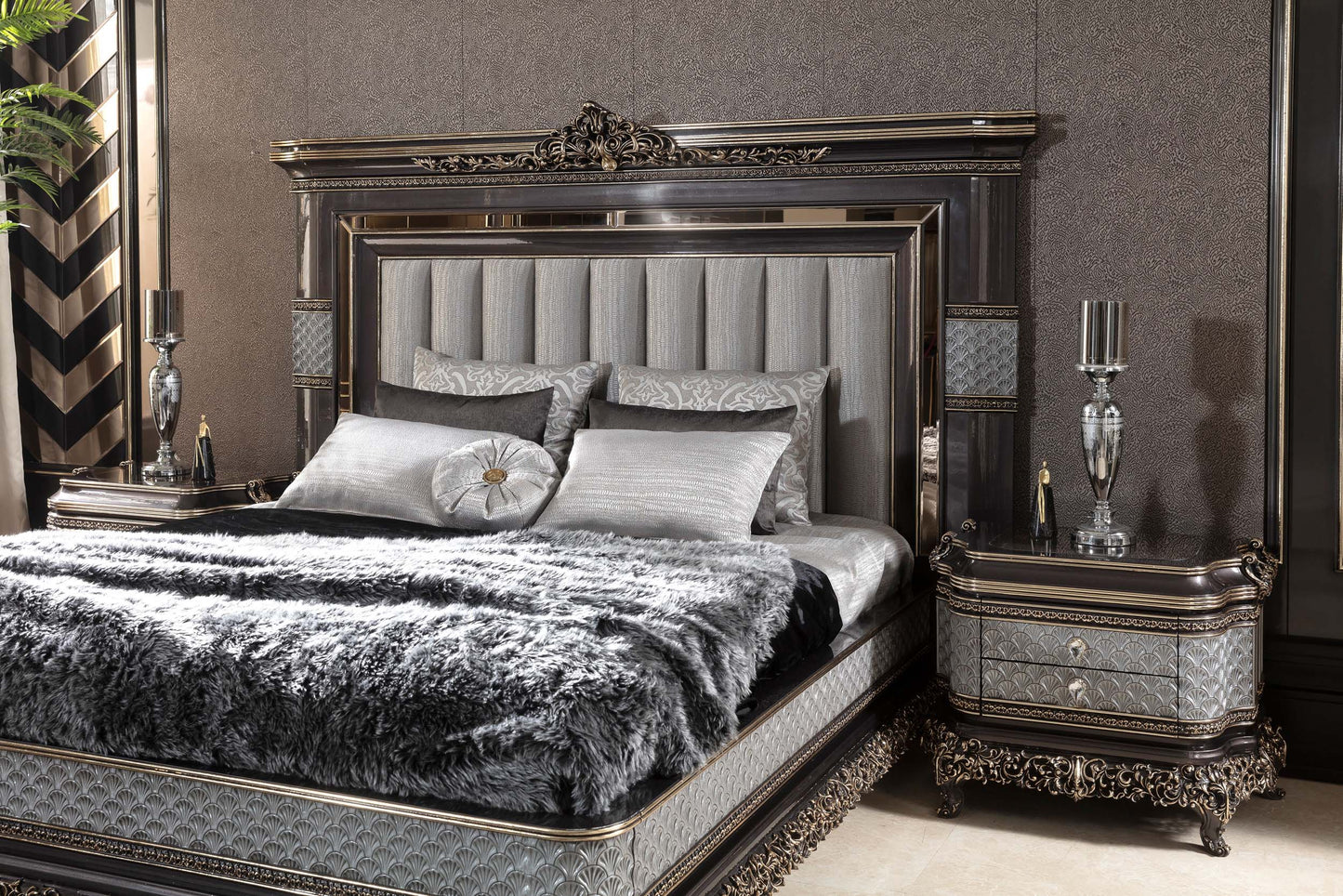 Larelis Bedroom Set