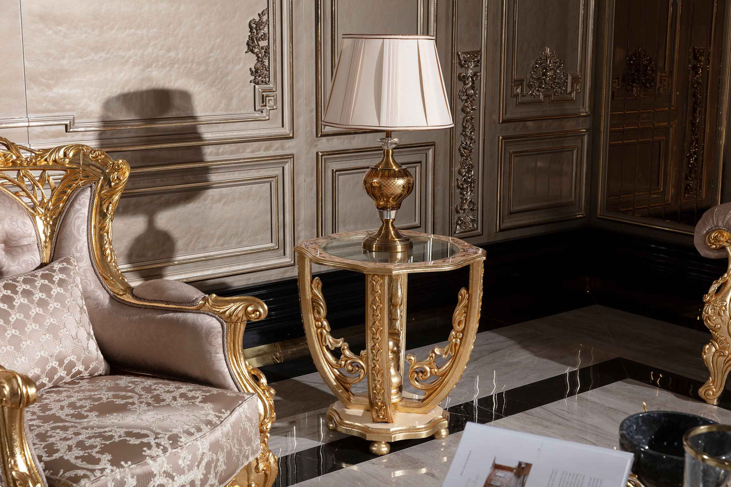 Eclessia Sofa Set