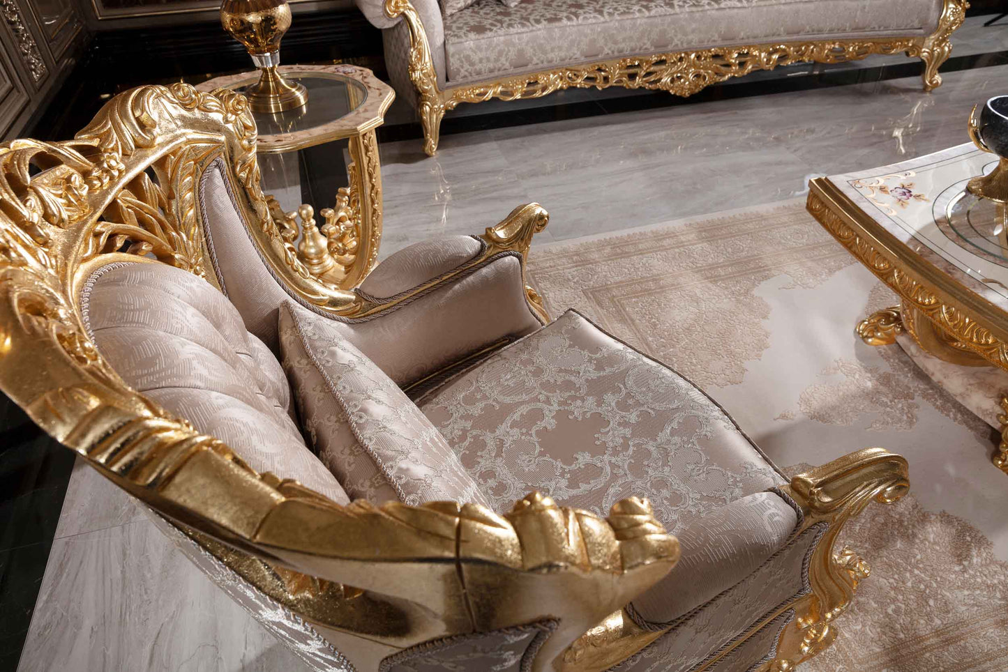 Eclessia Sofa Set