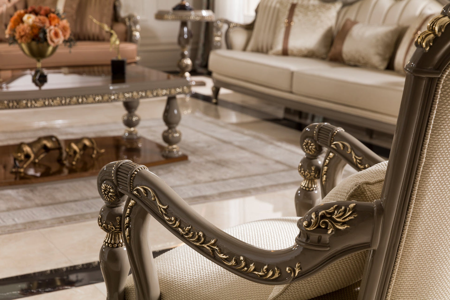 Evossa Sofa Set