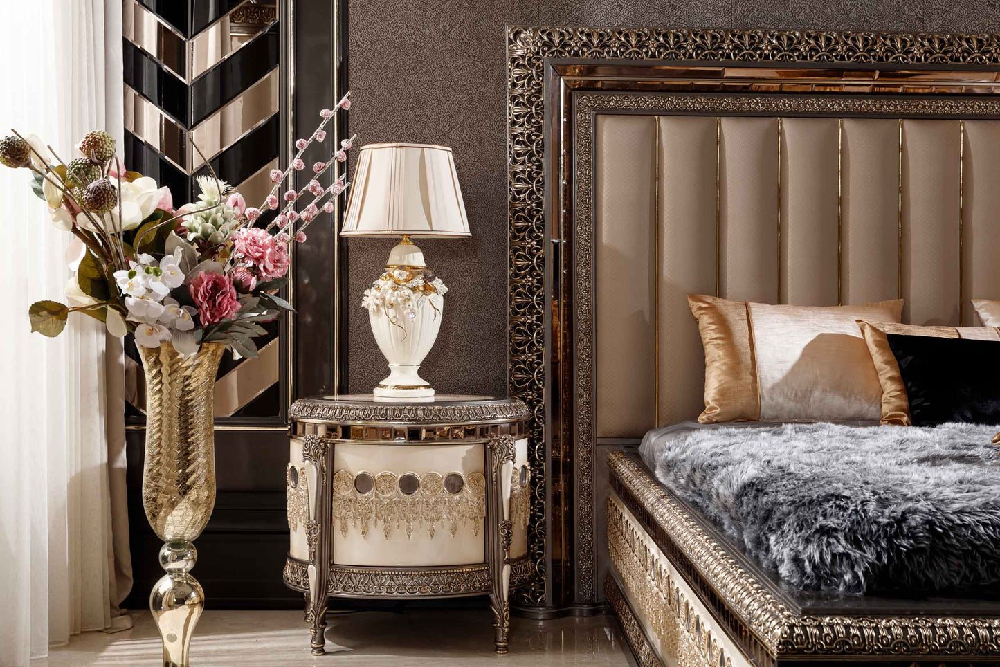 Korlis Bedroom Set