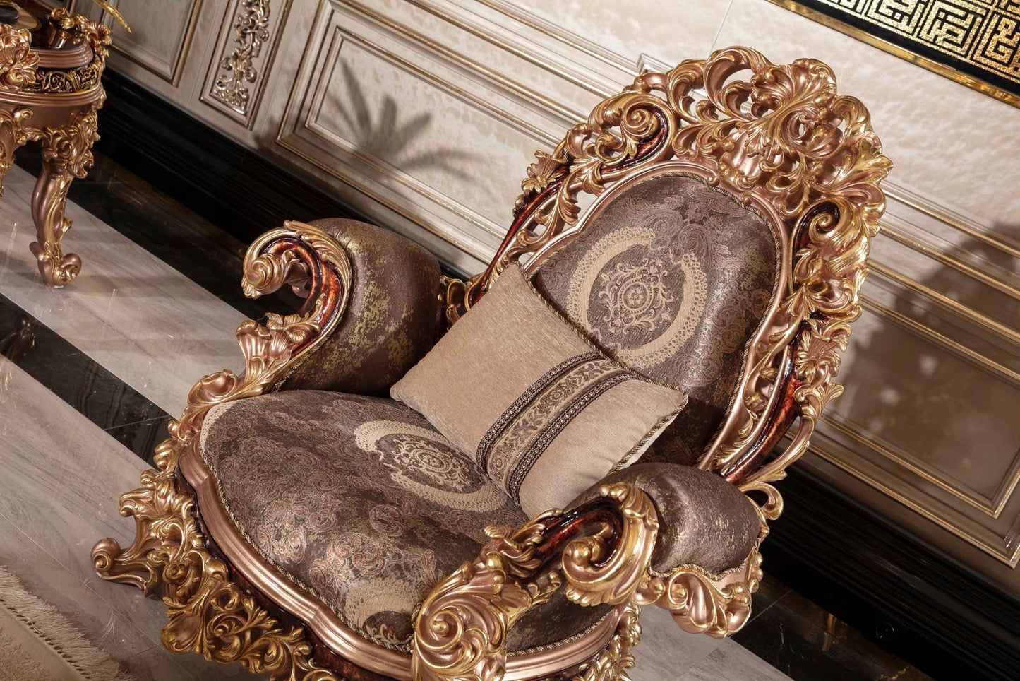 Deluxe Sofa Set