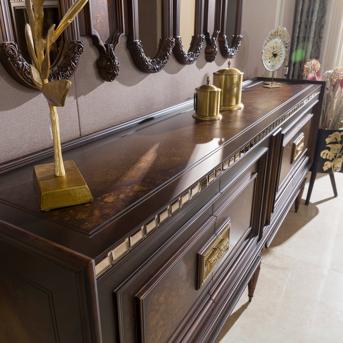 Corvella Luxury Dining Room Set