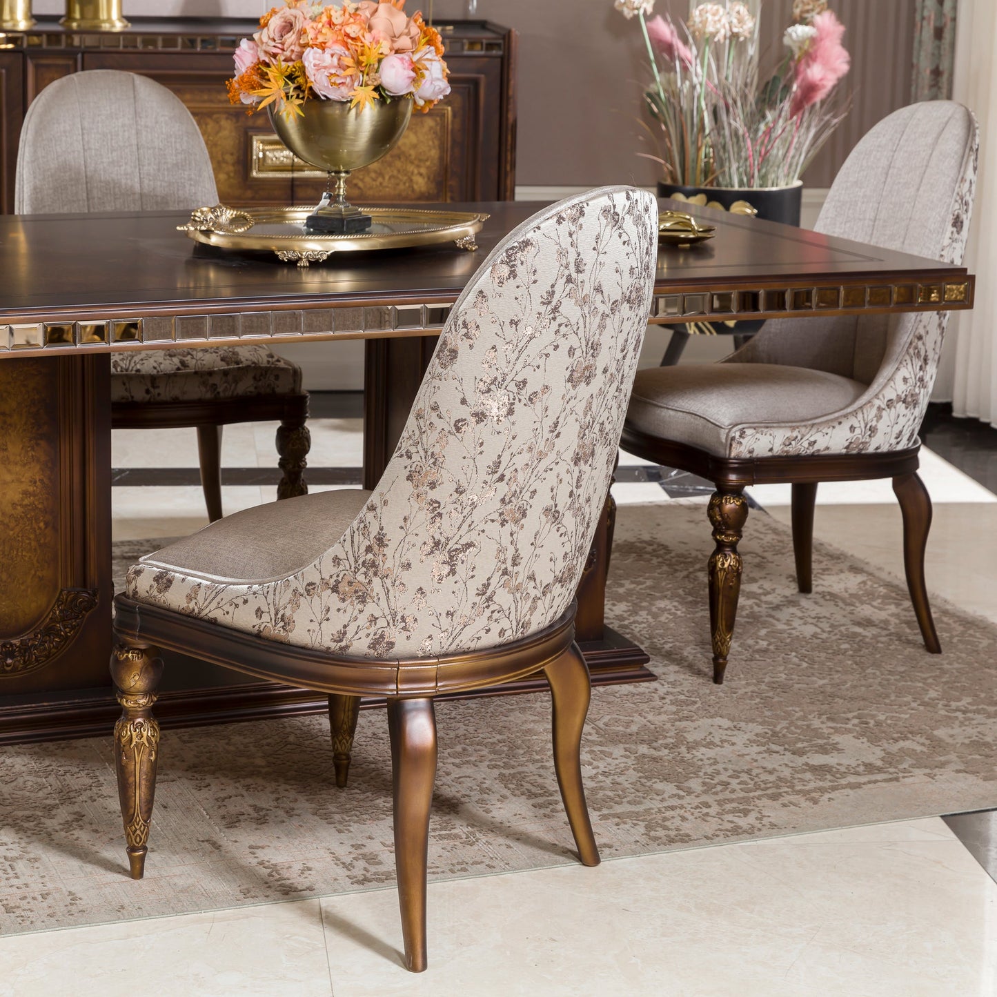 Corvella Luxury Dining Room Set