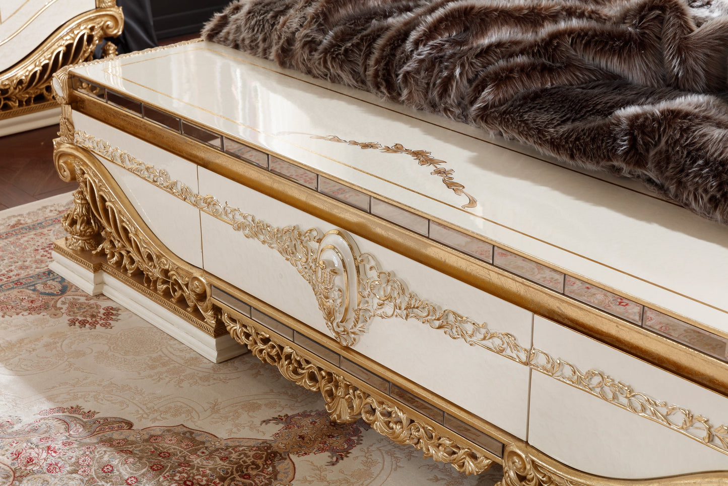 Mavessa Bedroom Set