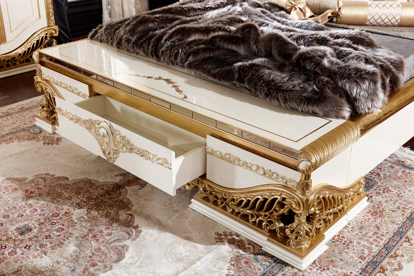 Mavessa Bedroom Set