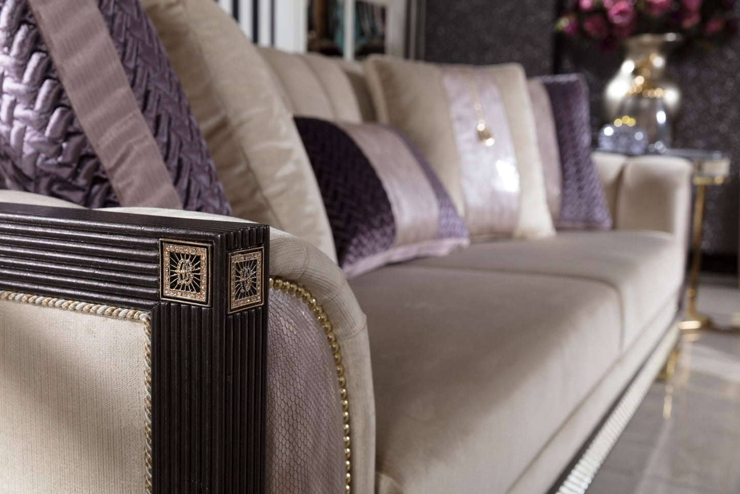 Evorra  Sofa Set