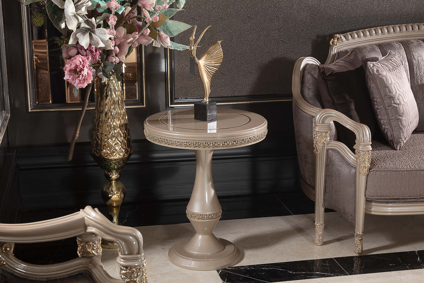 Cazella Sofa Set