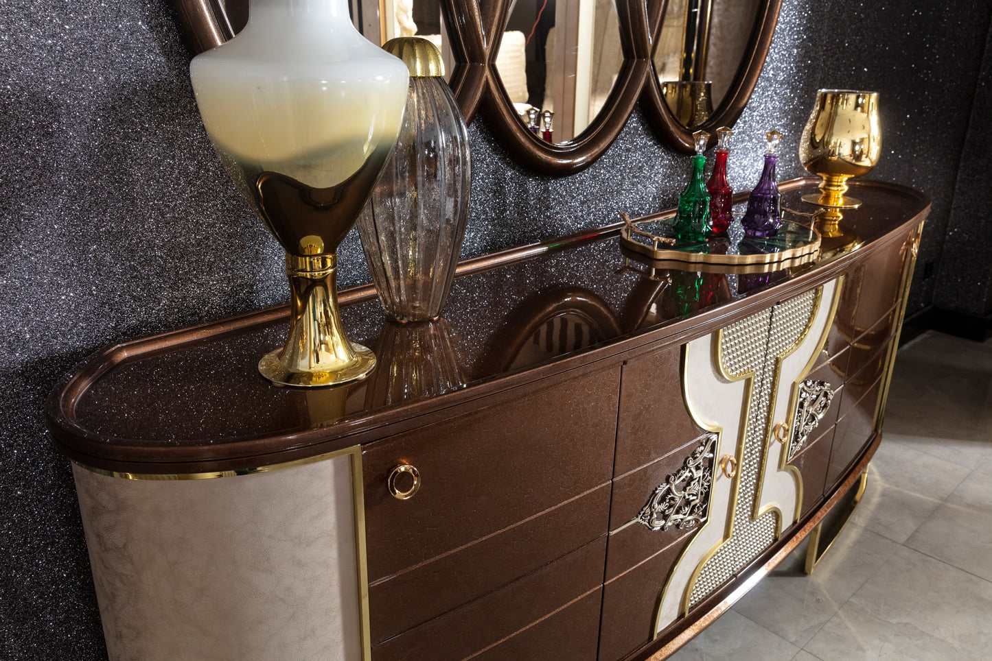 Borella Dining Room Set