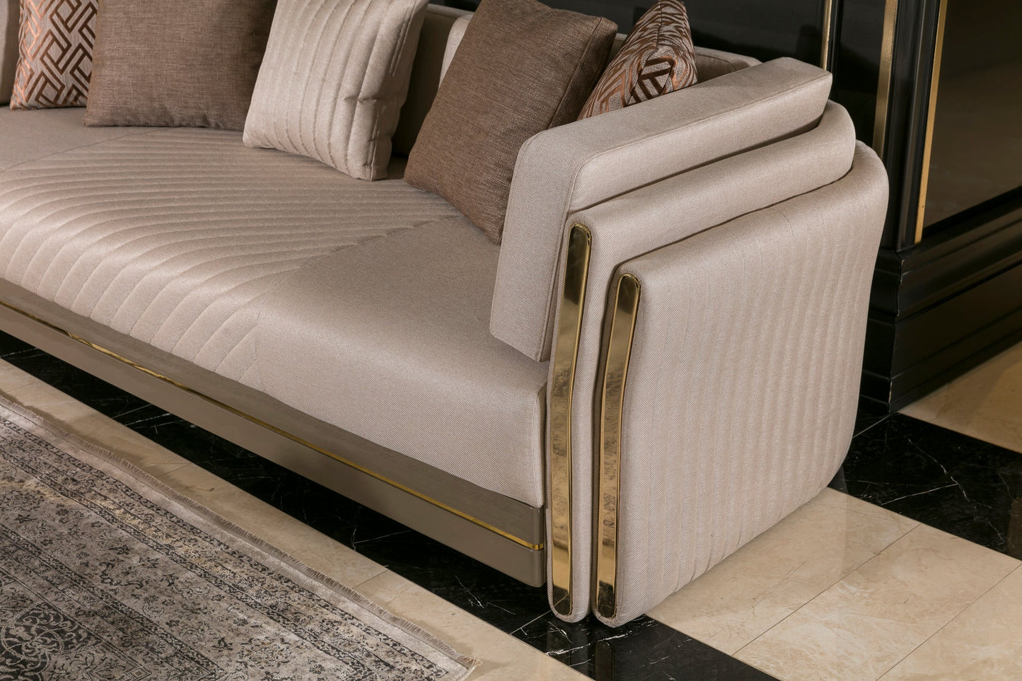 Bervia Sofa Set