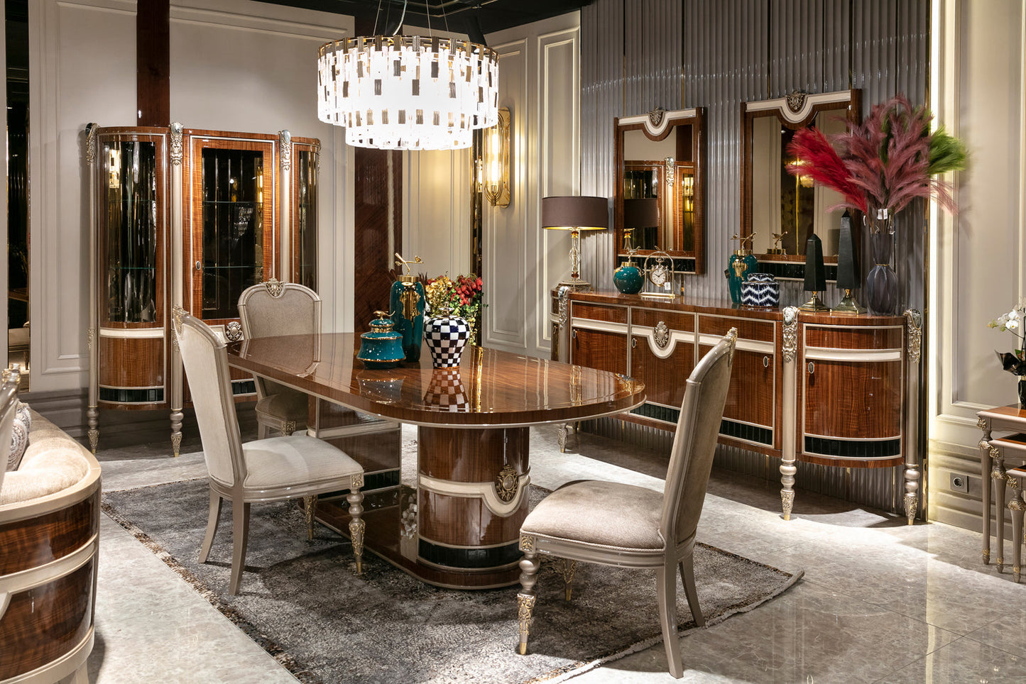 Avenor Dining Room Set