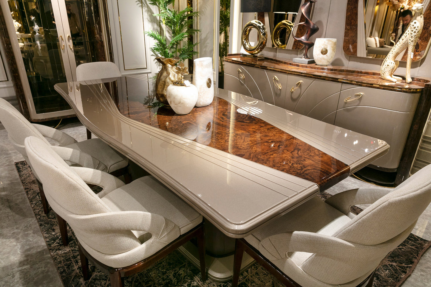 Aura Dining Room Set