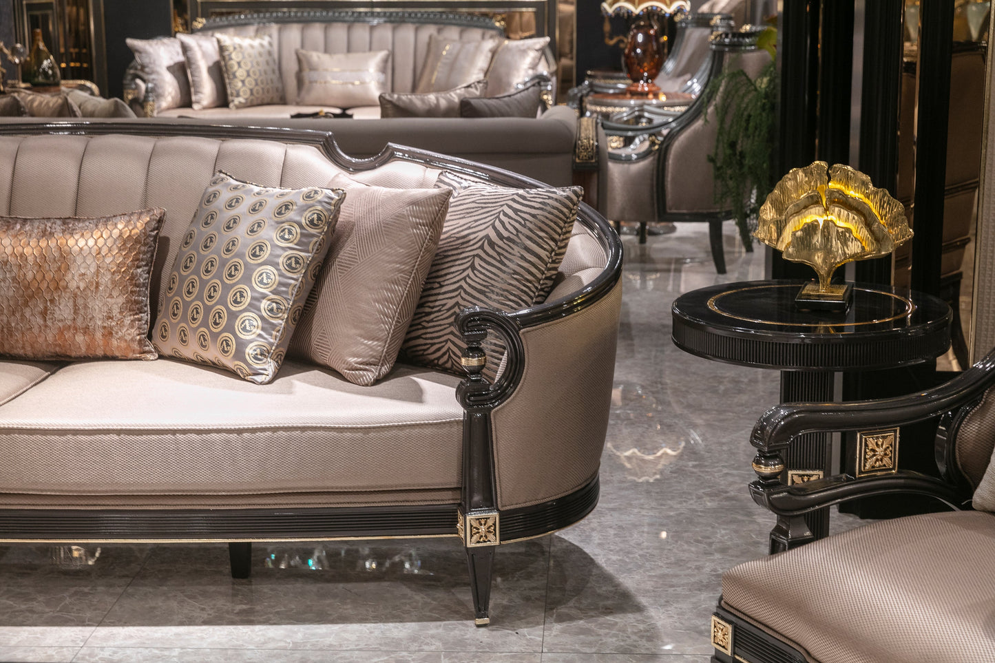Evorina Sofa Set