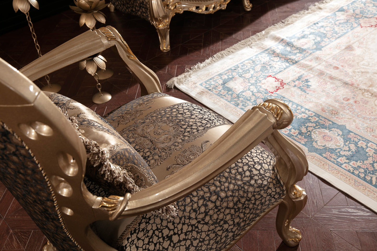 Avossa Sofa Set