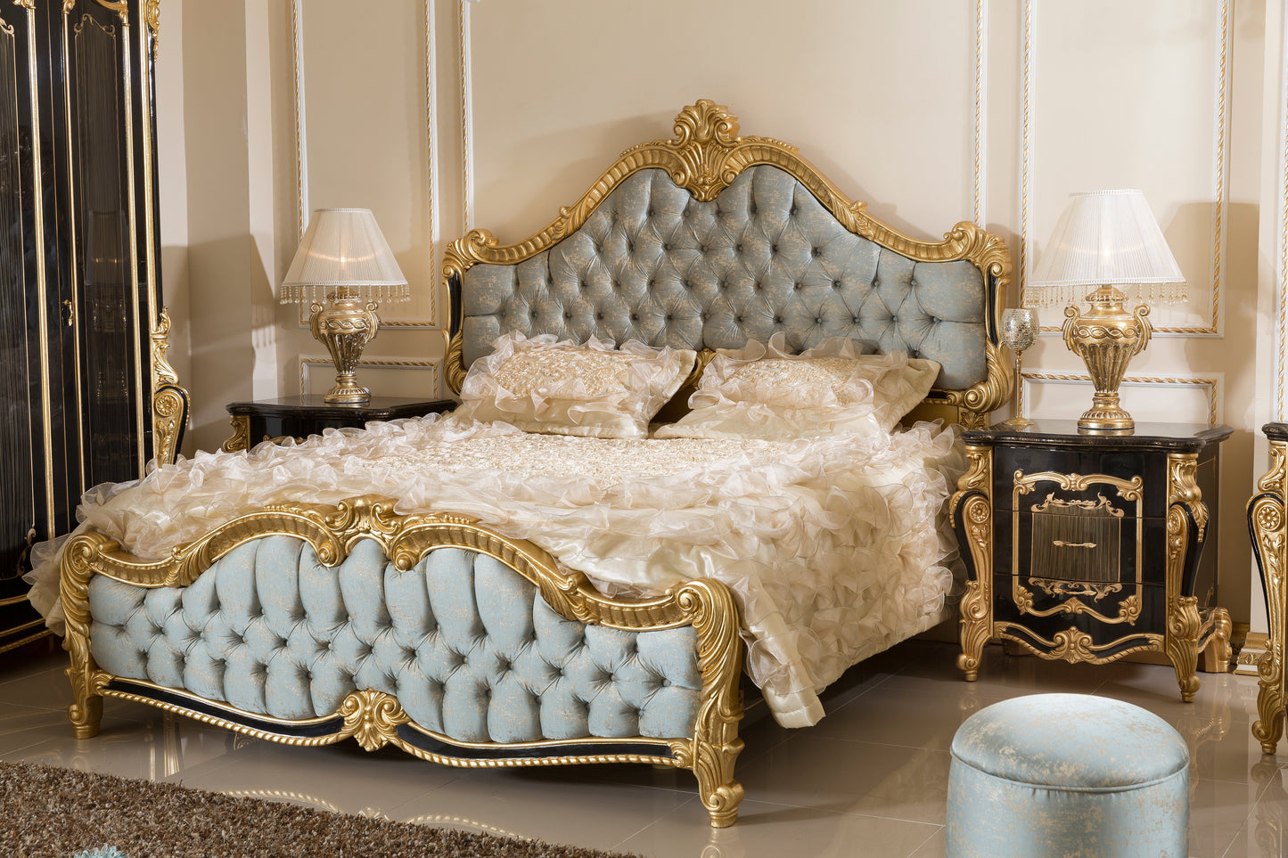 Porlis Bedroom Set