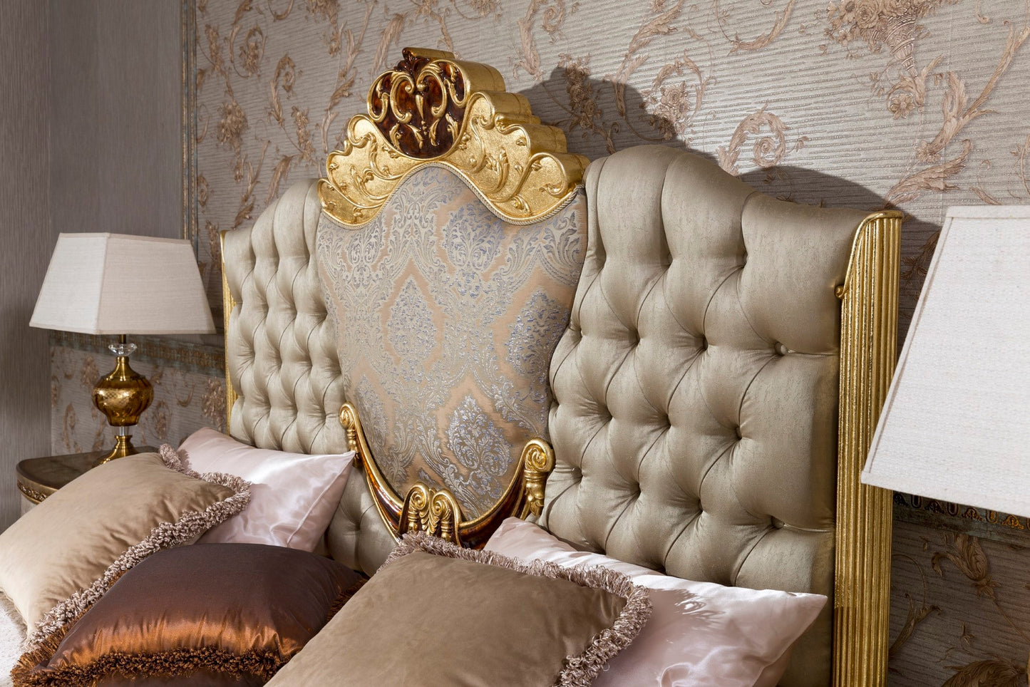 Lervessa Bedroom Set