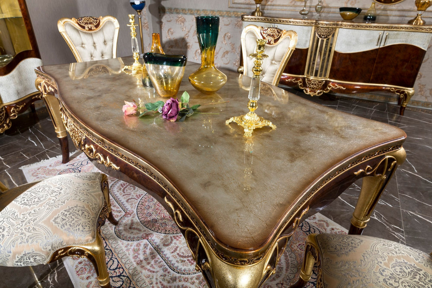 Cirezza Dining Room Set