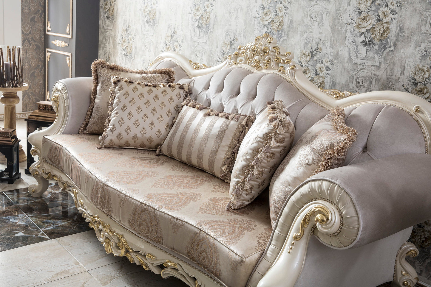 Barlion Sofa Set