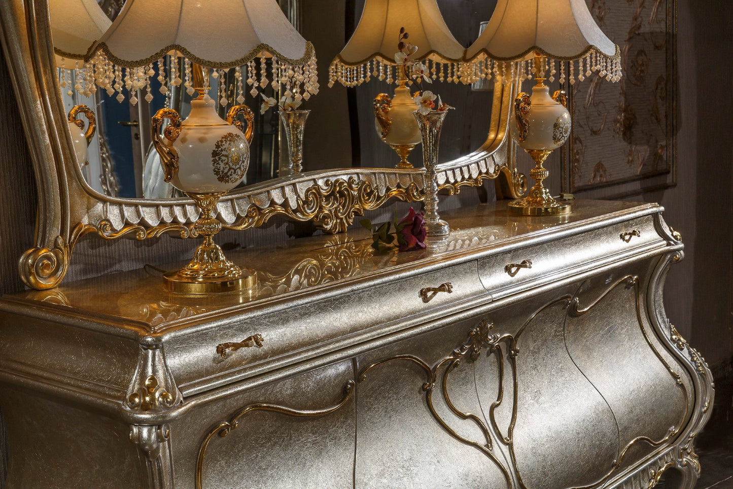 Plena Dining Room Set