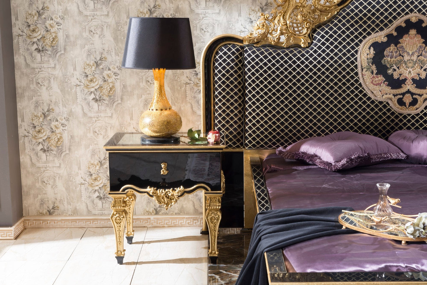 Karvella Bedroom Set