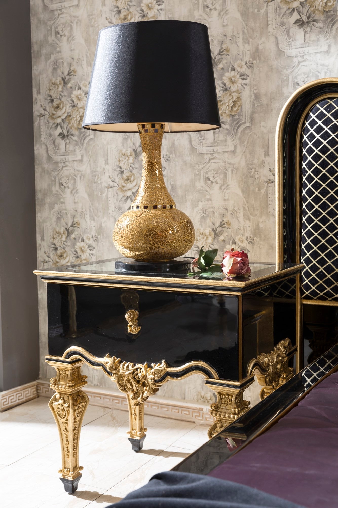 Karvella Bedroom Set